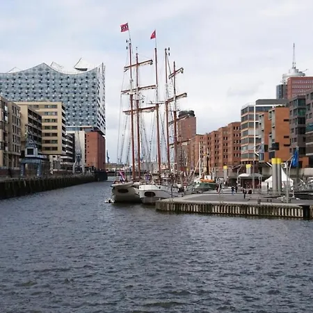 2 Etagen Luxusappartmen Mit Wasserblick Hamburg Exterior photo