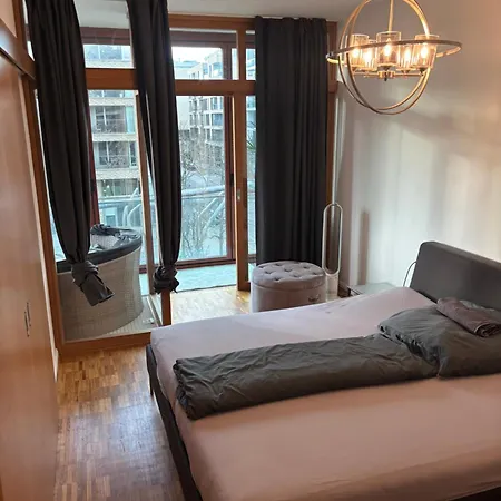 2 Etagen Luxusappartmen Mit Wasserblick Hamburg Exterior photo