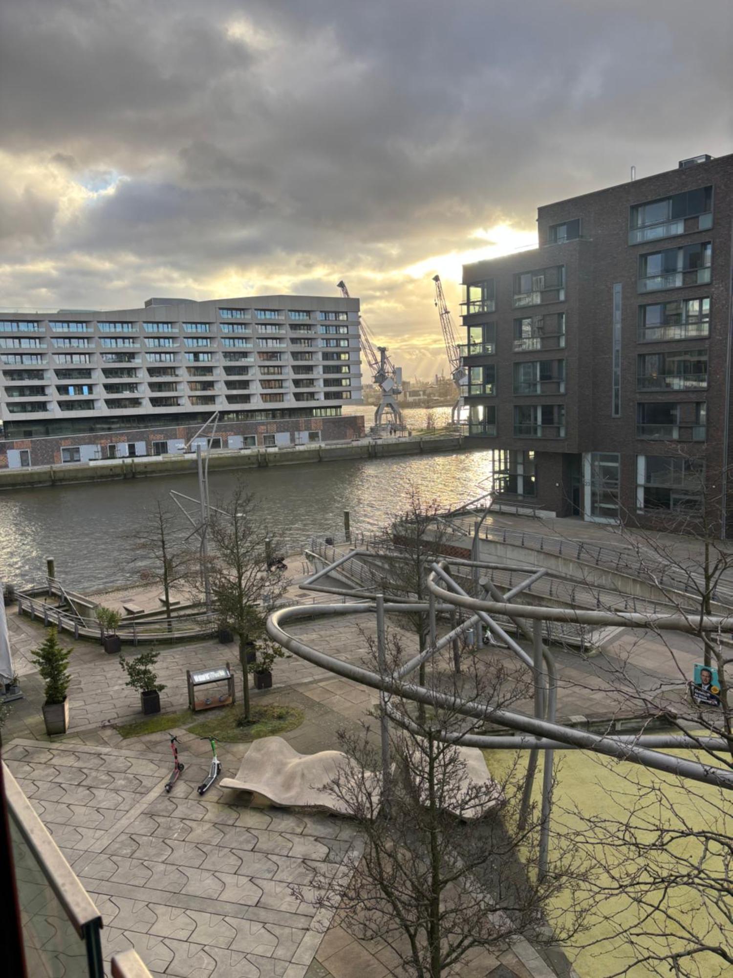 2 Etagen Luxusappartmen Mit Wasserblick Appartement